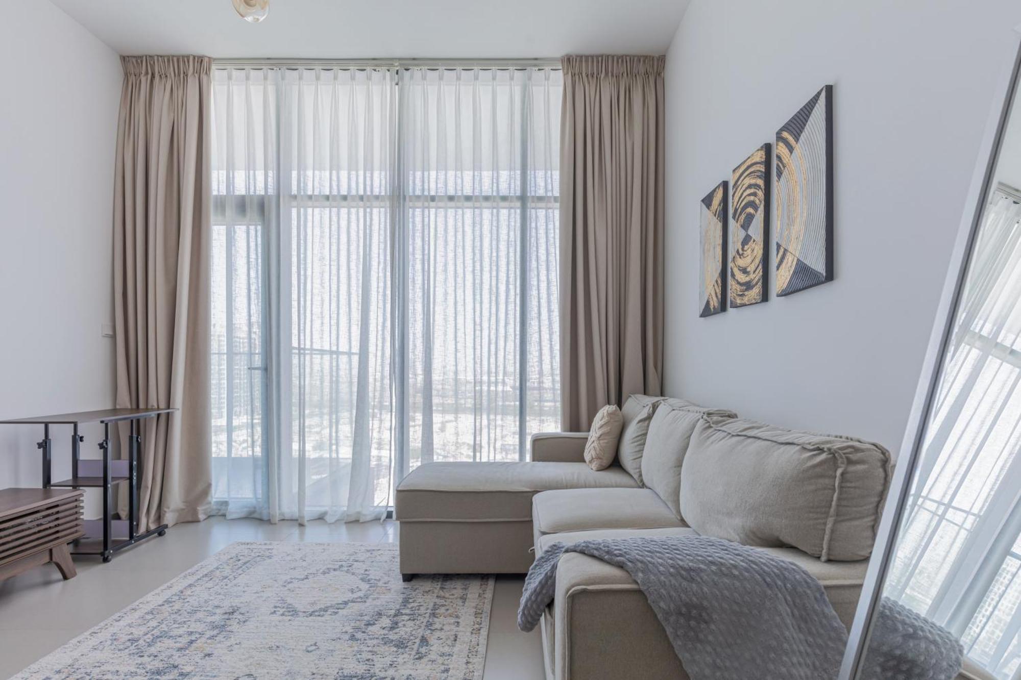 Beautiful View, Fully-equipped * Dubai